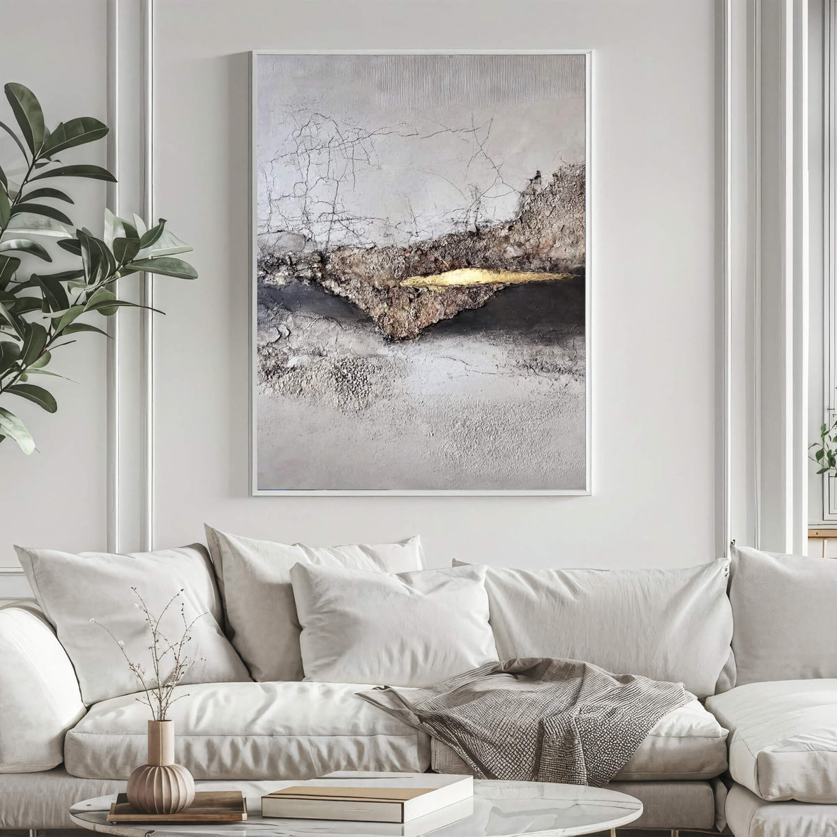 Wabi-Sabi Art | Cracked Gold Accent